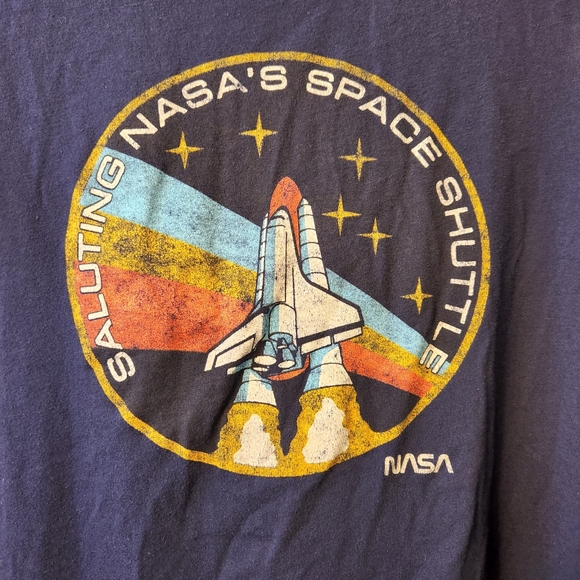 NASA Space Shuttle t-shirt - Picture 2 of 5
